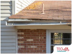 Roofing projects like Gutters expertly serviced by TEO Construction. Ensure effective drainage and prevent damage. Call (301) 466-3630 for skilled gutter solutions.